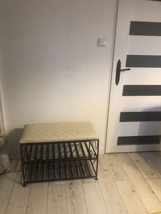 Siedzisko, ławka pólka na buty