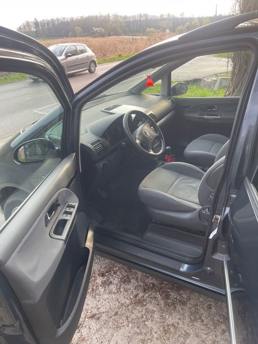 Volswagen Sharan 1. 9 TDI  2004 rok 7 osobowy