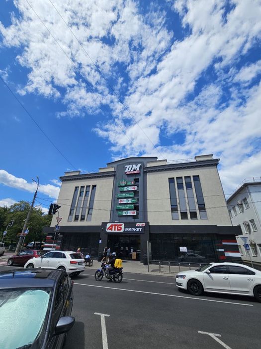 Здам приміщення в центрі міста! бул. Шевченка/Дашкевича