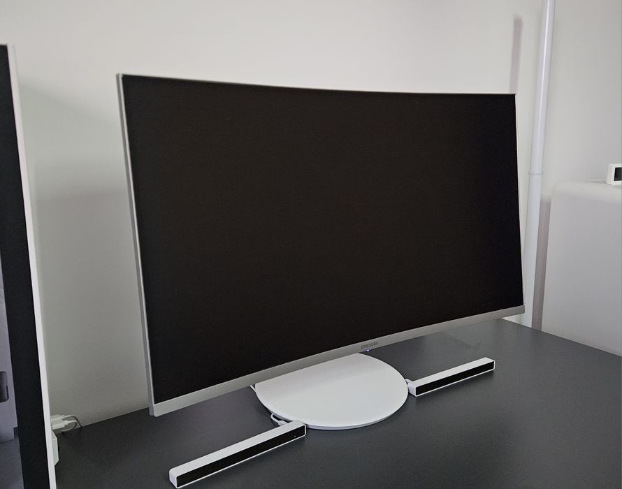 Monitor Samsung QLED C27H711Q CH711 27" zakrzywiony (Curved) biały, Quantum Dot, WQHD