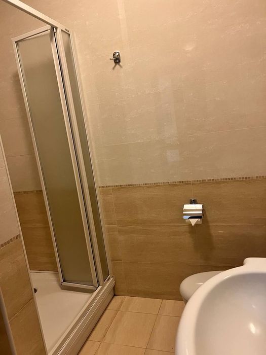 Подобово оренда квартир і таунхаусів з басейном, сауною і більярдом