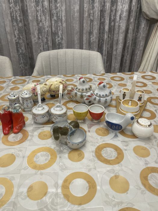 Спецовники ,соусницы,горчичница Курочка ,Петушок