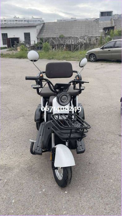 Електротрицикл DOZER Model 4