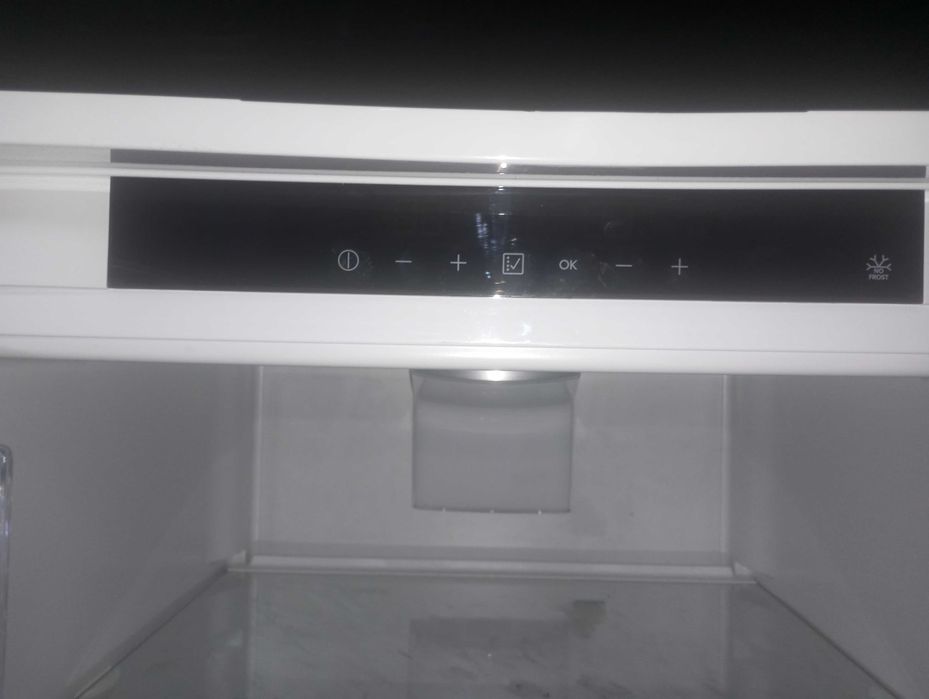 Lodówka Beco do zabudowy