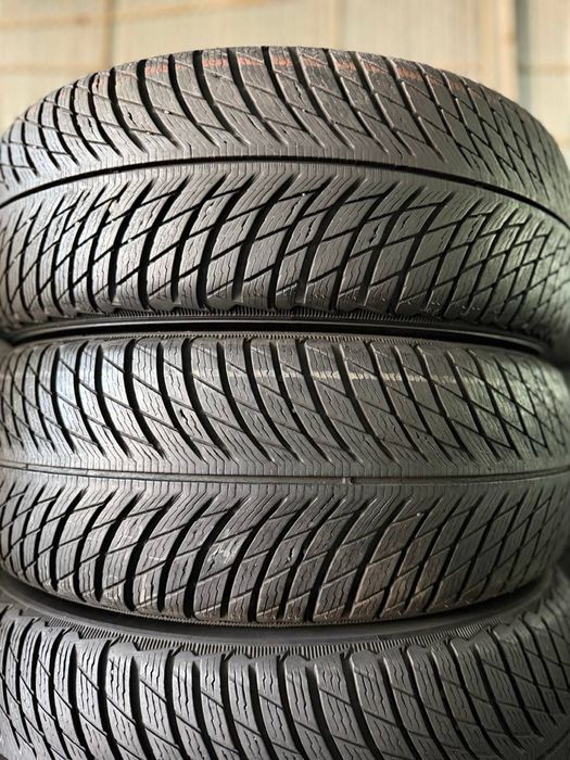 225/65R17 Michelin 2025p