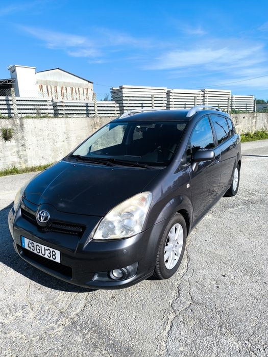 Toyota Corolla verso 2.2