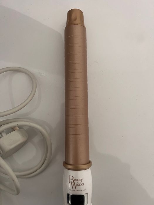 Modelador de Caracóis Beauty Works Profissional – Bom Estado