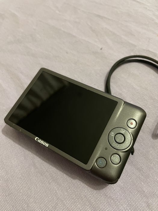 цифровая камера Canon IXUS 115 HS.