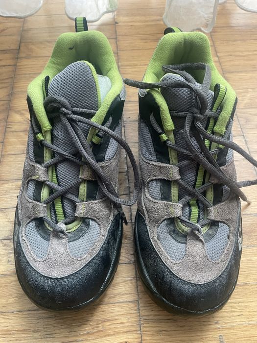 Трекінгові кросівки жіночі Salomon