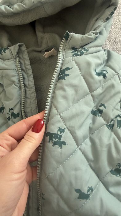 Теплий дитячий комбінезон бренду H&M ,62 см ,в ідеальному стані
