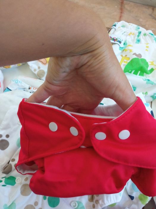 Fraldas reutilizáveis e absorventes