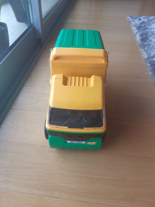 Camião de reciclagem