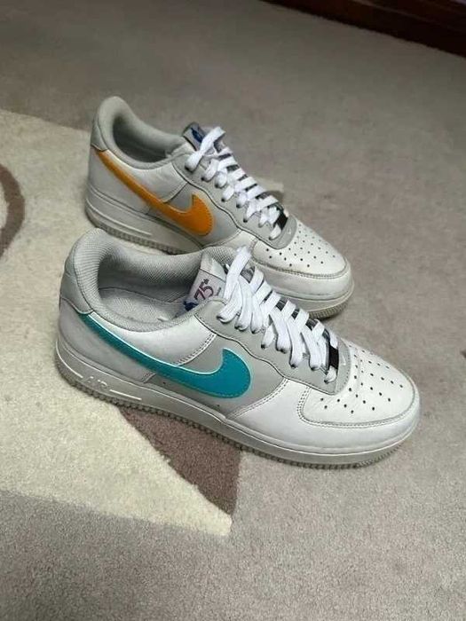 Nike x NBA Air Force 1 Low ‘07 LV8 “75th Anniversary Fiesta” sneakers Originais