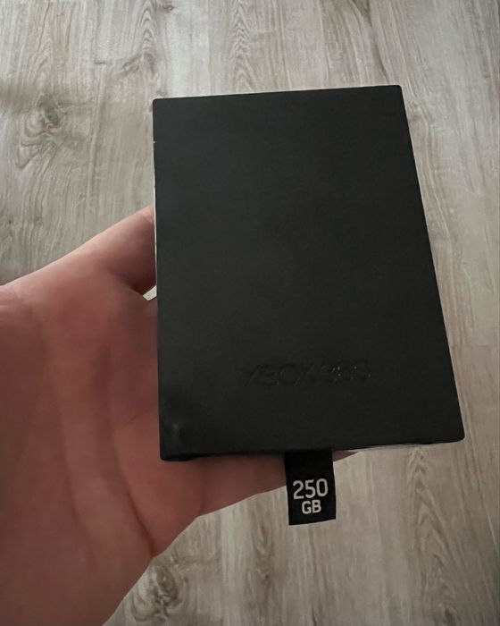 Dysk twardy 250 gb do Xbox 360