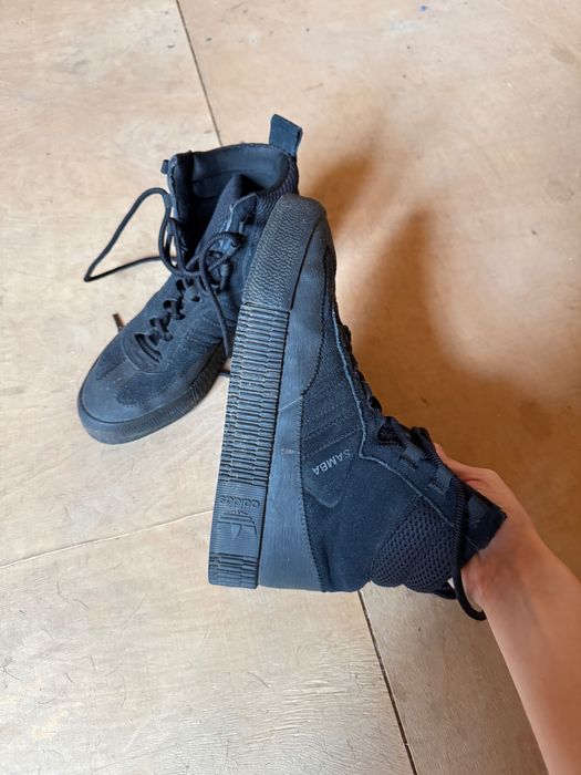 Кросівки жіночі зимові Adidas SAMBA BOOT W GZ8107