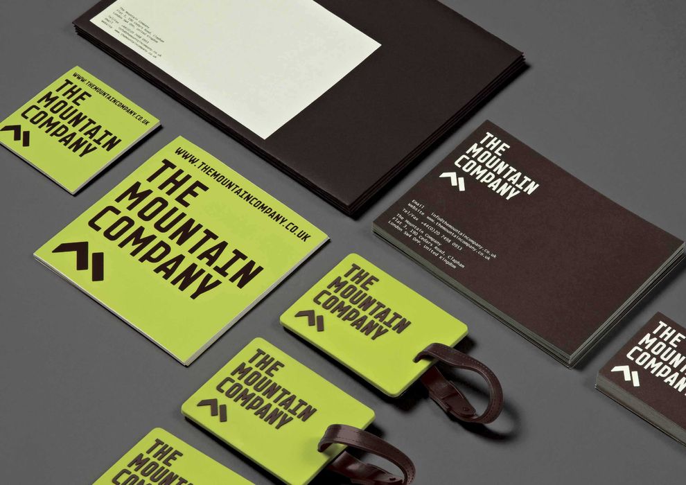 Design Gráfico – Flyers, Cartões de Visita e Logótipos