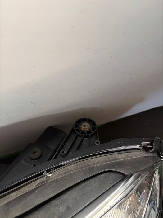 lampa lewa reflektor lewy mercedes w212 bi xenon + led skrętny hella e