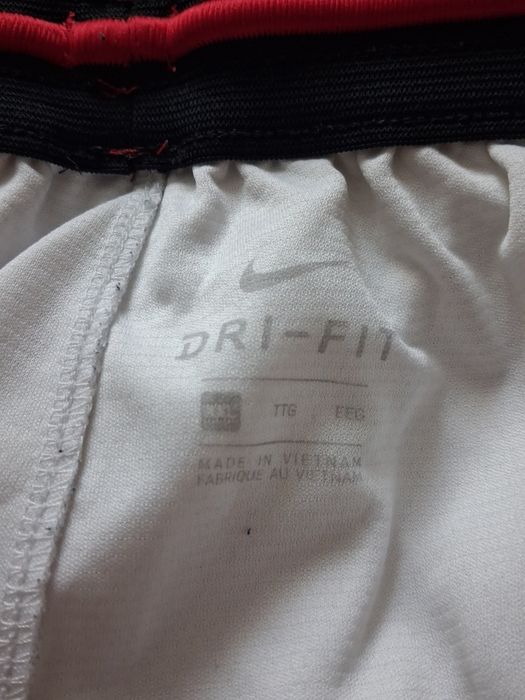 Шорти Nike оригінальні