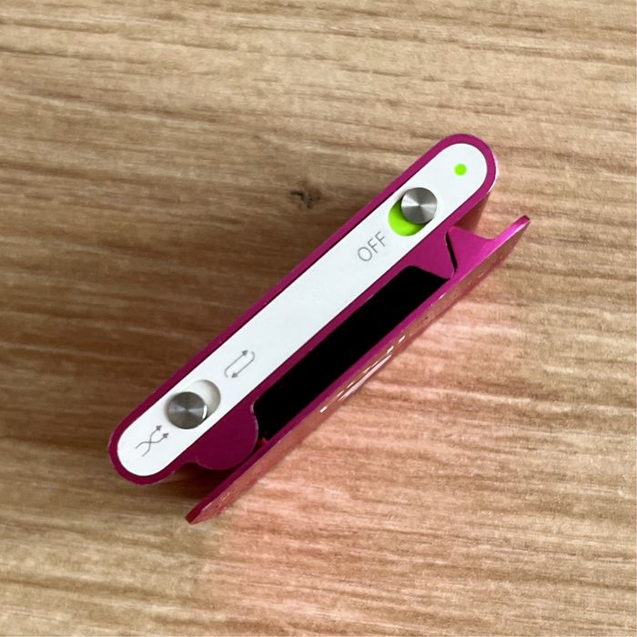 Apple iPod Shuffle 2gen 1 GB