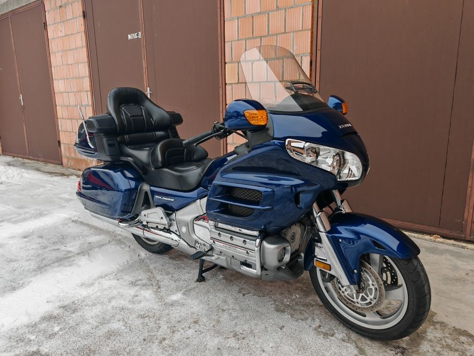 Honda gl1800 gold wing f6b goldwing 1800 ABS navi!