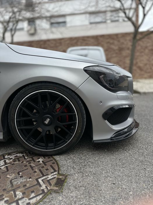 Mercedes CLA 200 AMG