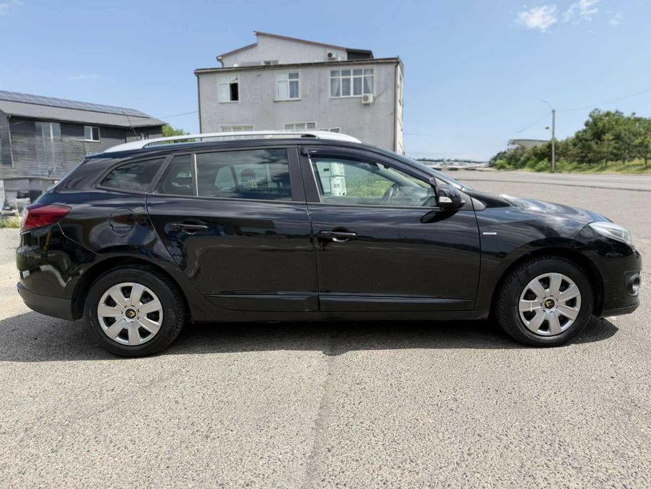 Renault Megane 1.5 dCi АВТОМАТ 2015 год