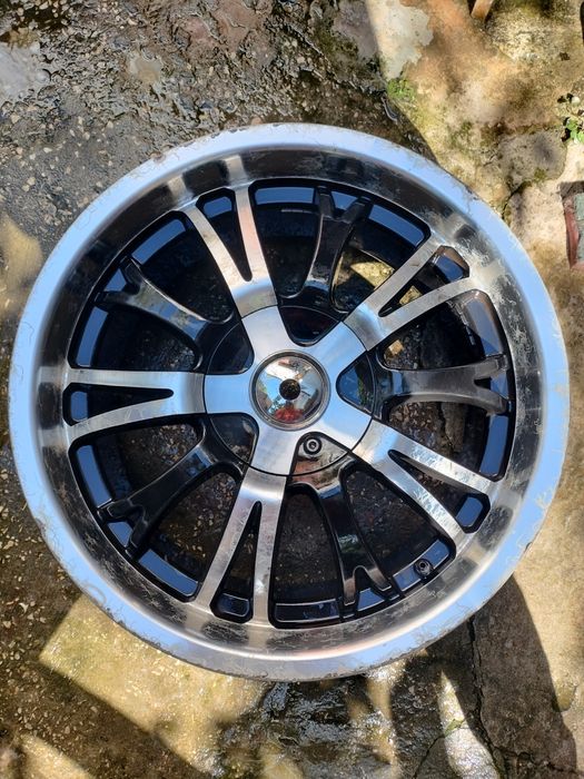 Jantes BMW r18 dupla furação