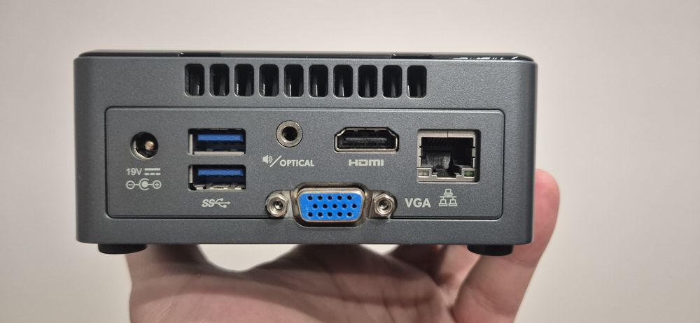Intel NUC6CAYS Mini PC Celeron J3455 4GB RAM 128GB SSD WiFi Bluetooth HDMI VGA Windows 10 Home + zasilacz