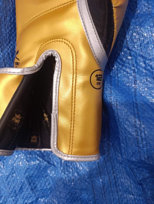 Rękawice bokserskie Montana Boxing 12 oz