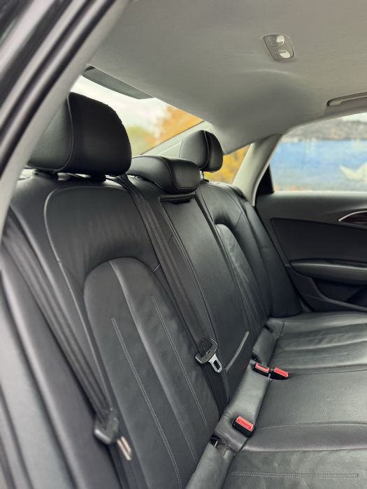 AUDI A6C7  2013 року