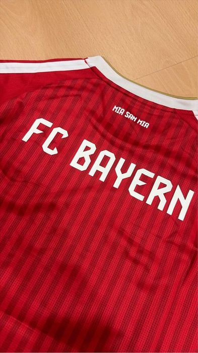 Camisila Bayern de Munique