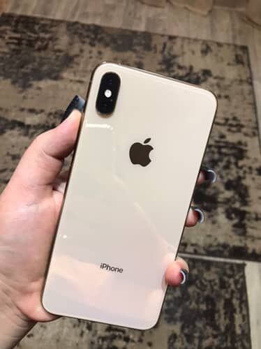 IPhone xs max 64 гб