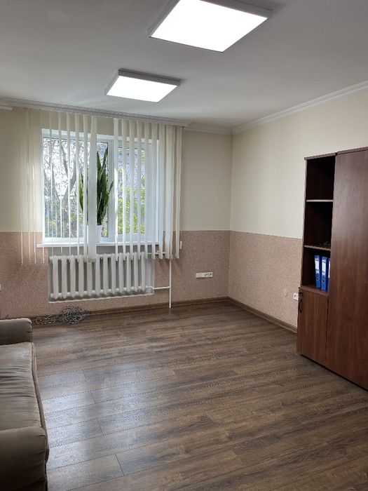 Оренда приміщення під медичний центр, клініку, приватну школу