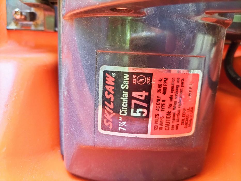 Pilarka ręczna Skilsaw zasilanie 120volt masę in U,S,A