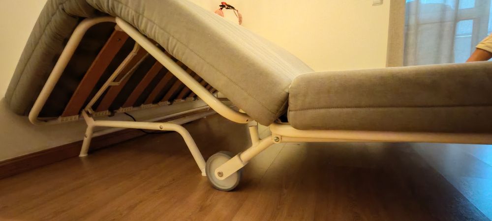 Sofá cama  IKEA PS LÖVÅS 2