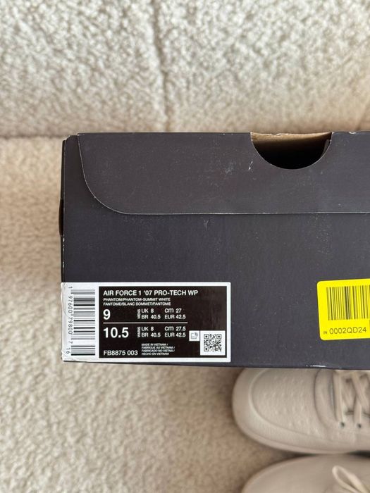 Кросівки кроссовки чоловічі Nike Air Force 1 Pro-Tech WP 42,5p