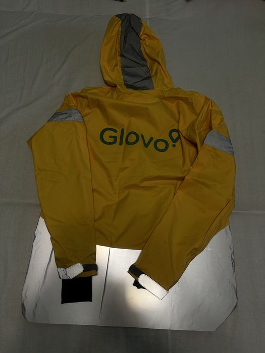 Дощовик(Куртка) Glovo