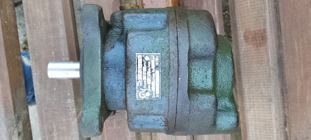 Гідравлічний насос БГ12-2М