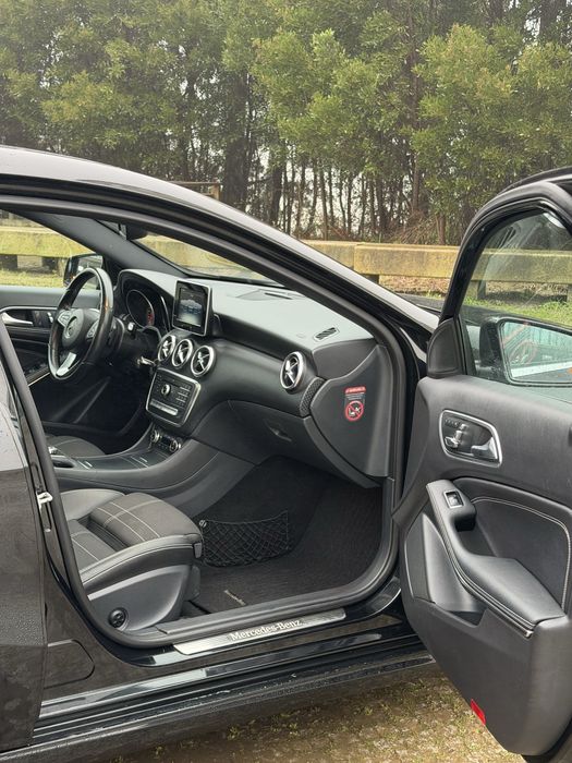 Mercedes A220 CDI Euro 6 – Full Extras – teto paniramico,com historico