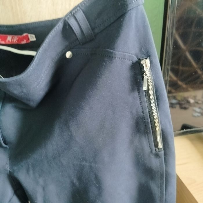 Spodnie damskie eleganckie granatowe MiR 50