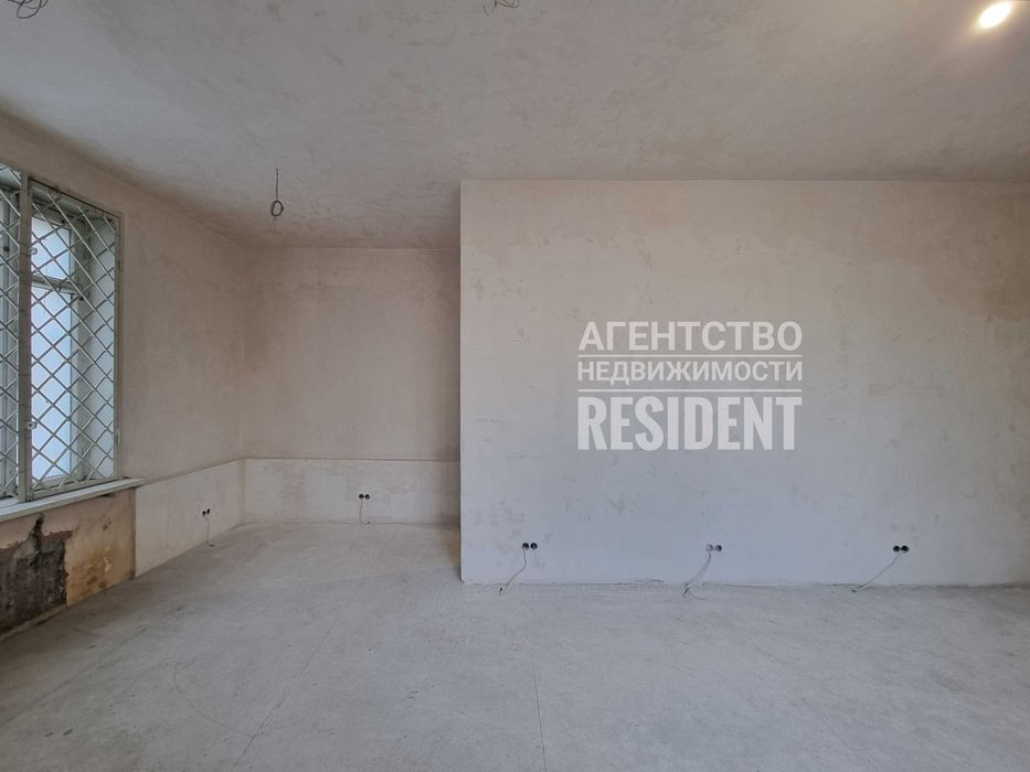 Помещение 44 м2 просп. Гагарина 97 Красная Линия
