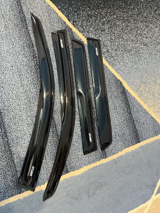 Дефлектори на Mitsubishi Outlander 3