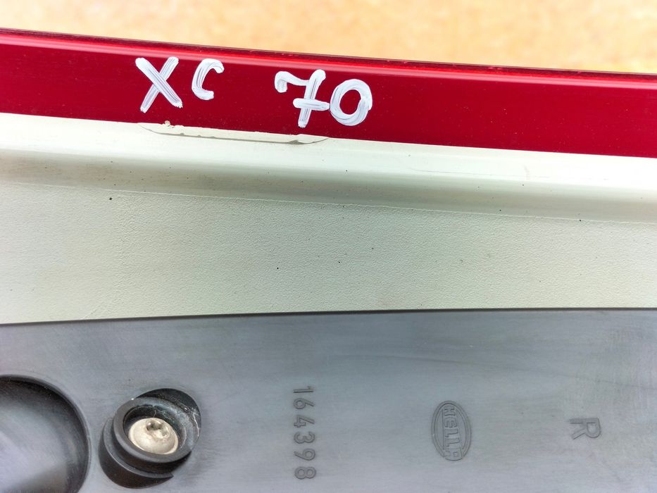 Volvo XC70 II 07-13 V70 Фонарь задний правый 164394R1 / 164398