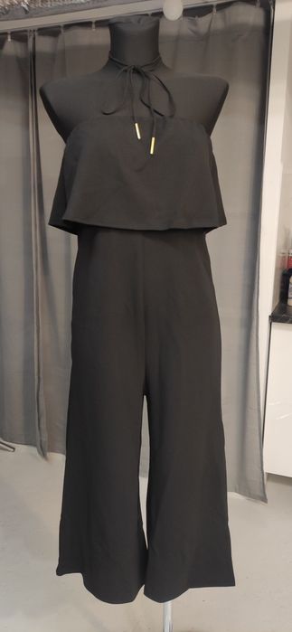 Damski elegancki kombinezon bez ramiączek