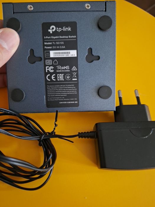 Switch TP-Link TL-SG105S 5 Portas 10/100/1000Mbps