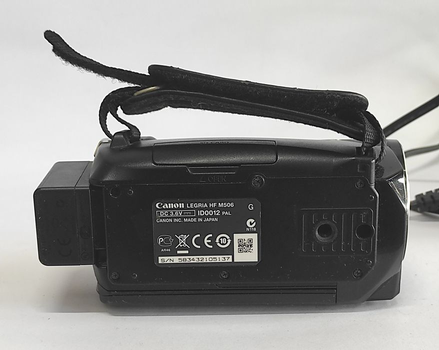 Видеокамера Canon Legria HF M506 Япония