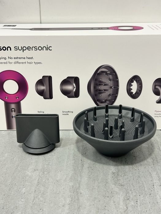 Dyson Supersonic Secador (Iron/Fuschia) *NOVO*