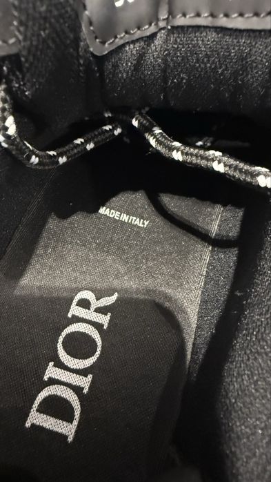 Жіночі кросівки Dior