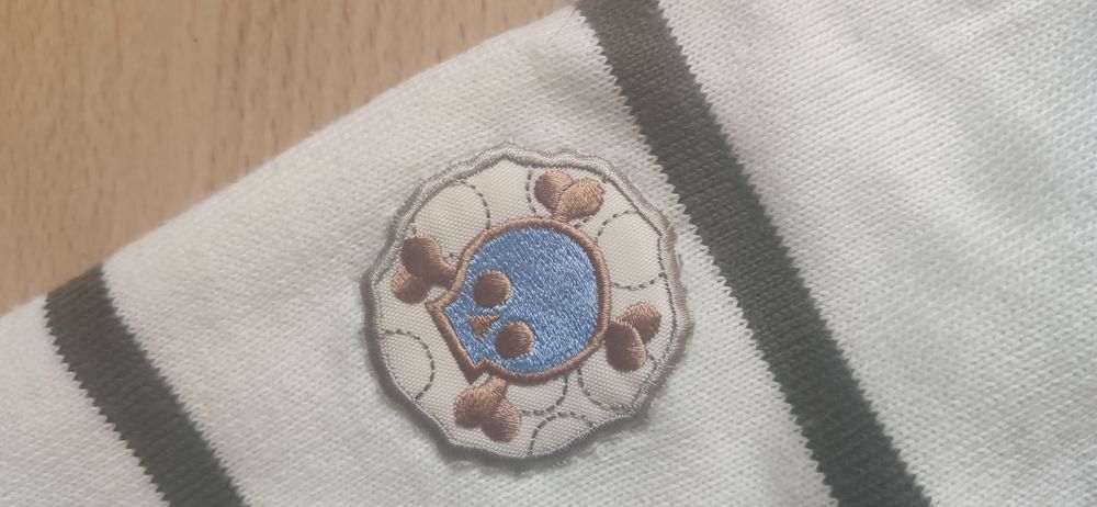 Bluza - gruba 7-8 lat