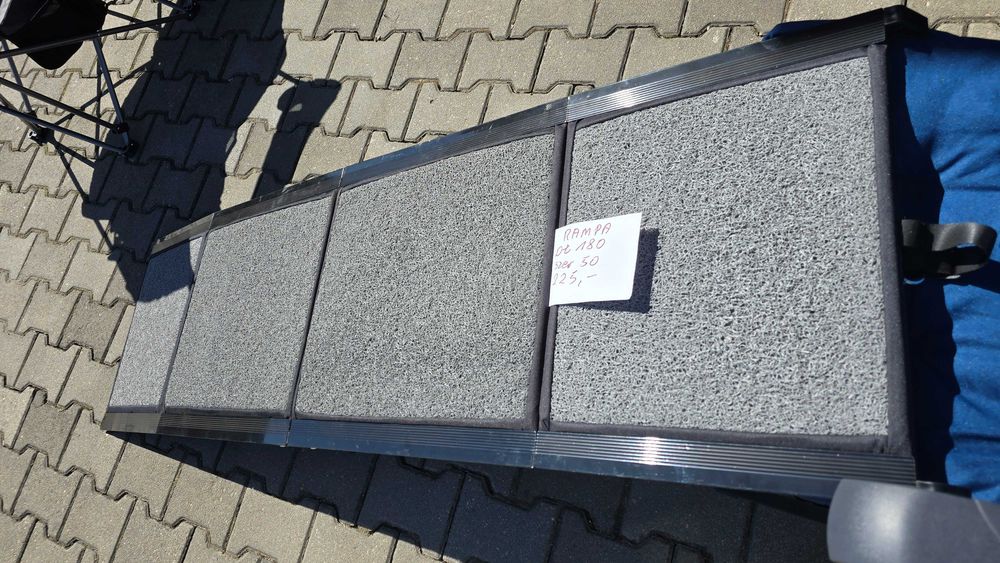 schody dla psa lub innego zwierzaka antypoślizgowe